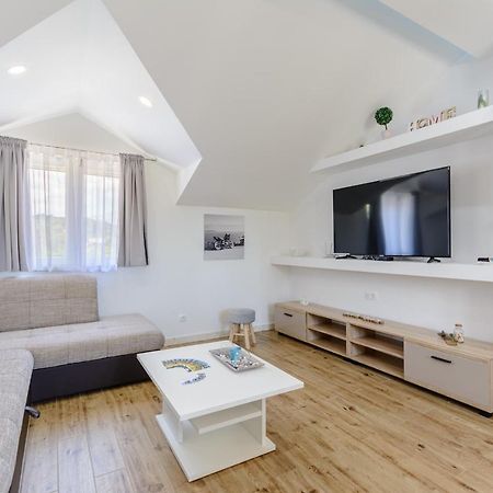 Apartment Darka 1 Sumartin Exterior foto